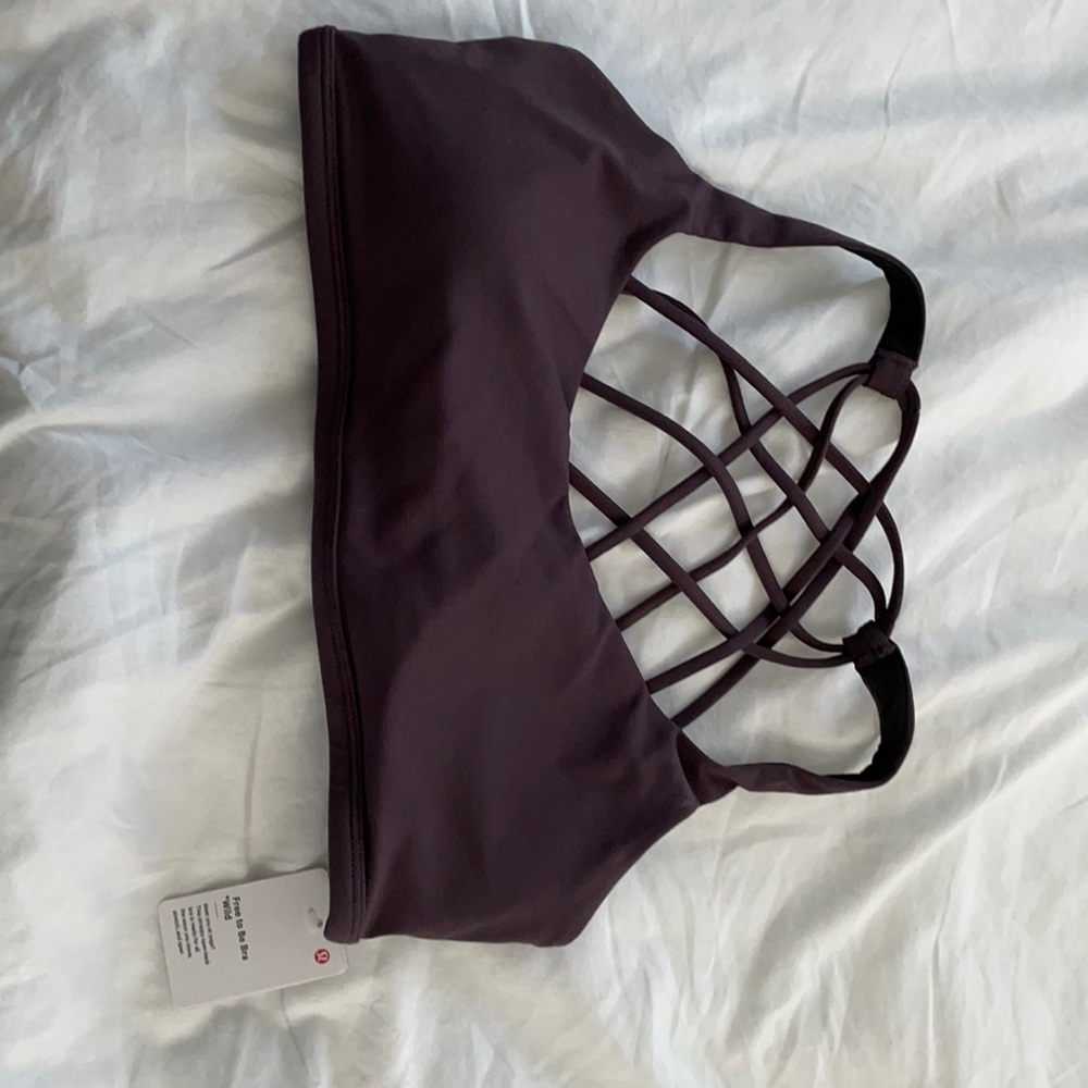 Brand new with tags lulu lemon sports bra!